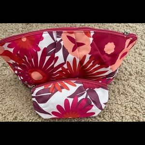 Clinique 2 pc cosmetic bag set